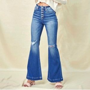 Flare leg jeans by KanCan